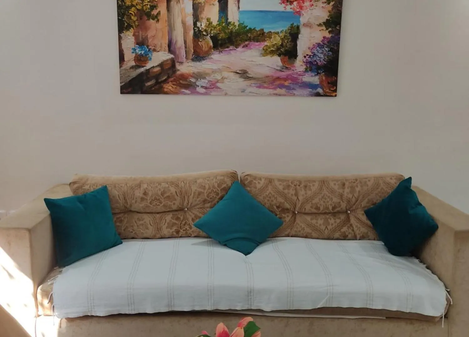 Etage De Villa Avec Jardin, Pres De L'Aireport Et Parking Prive Ariana Tunisie