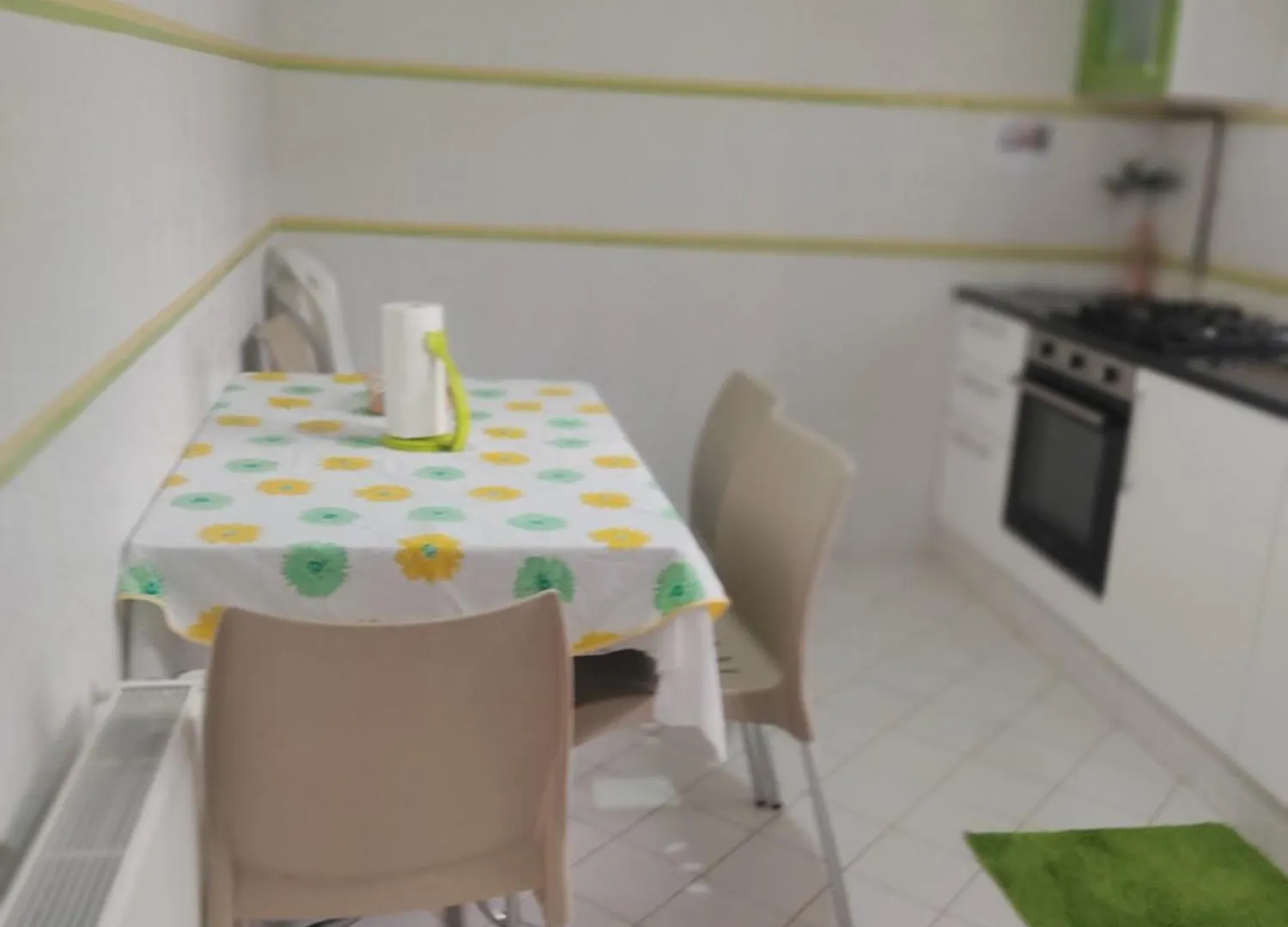 Etage De Villa Avec Jardin, Pres De L'Aireport Et Parking Prive Ariana